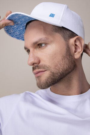 Boné Adulto Stiff Cap Original Tusker Branco/Turquesa - Image 3