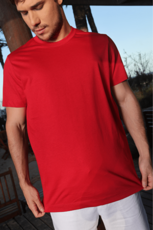 Camiseta Adulto Pima Vermelha com Bordado