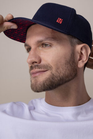 Boné Adulto Stiff Cap Original Tusker Marinho/Vermelho - Image 3